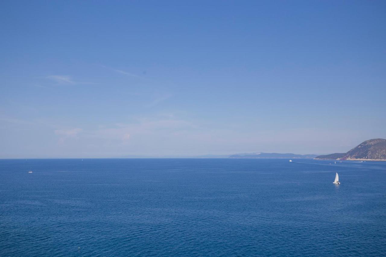 Helloelba Appartamento Il Faro Portoferraio Exteriér fotografie